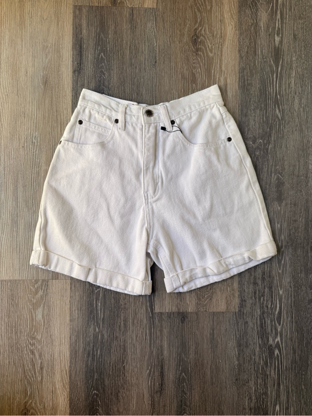 Vintage Route 66 White High-Waist Jean Shorts 100% Cotton 24” Waist